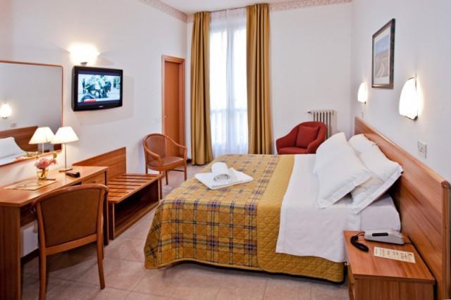 Albergo Vittoria Salsomaggiore Terme Exterior foto